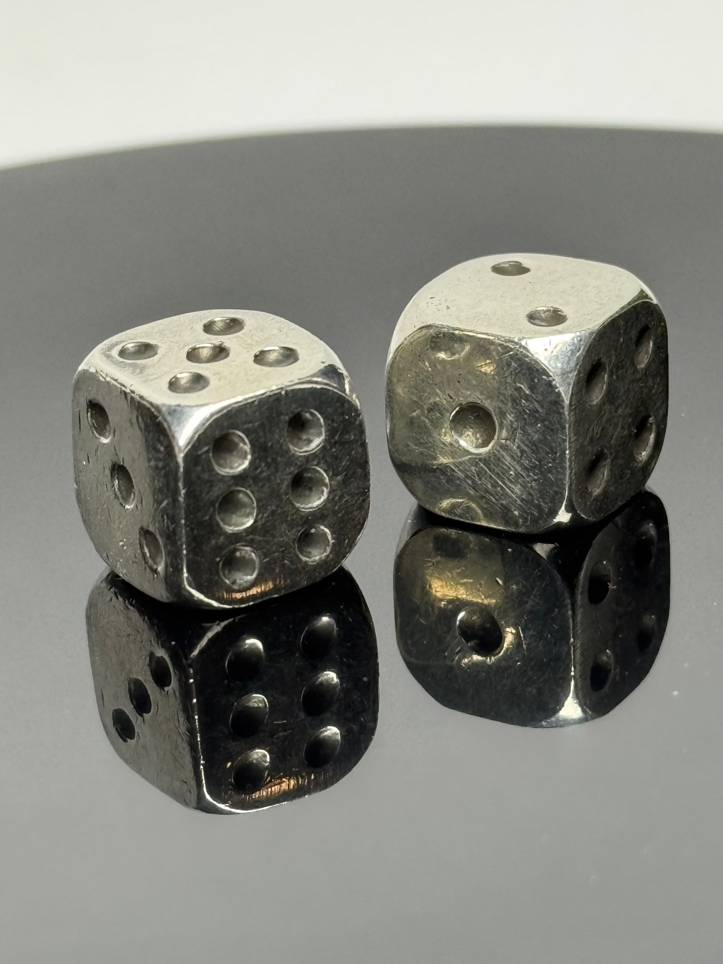 Dados de plata