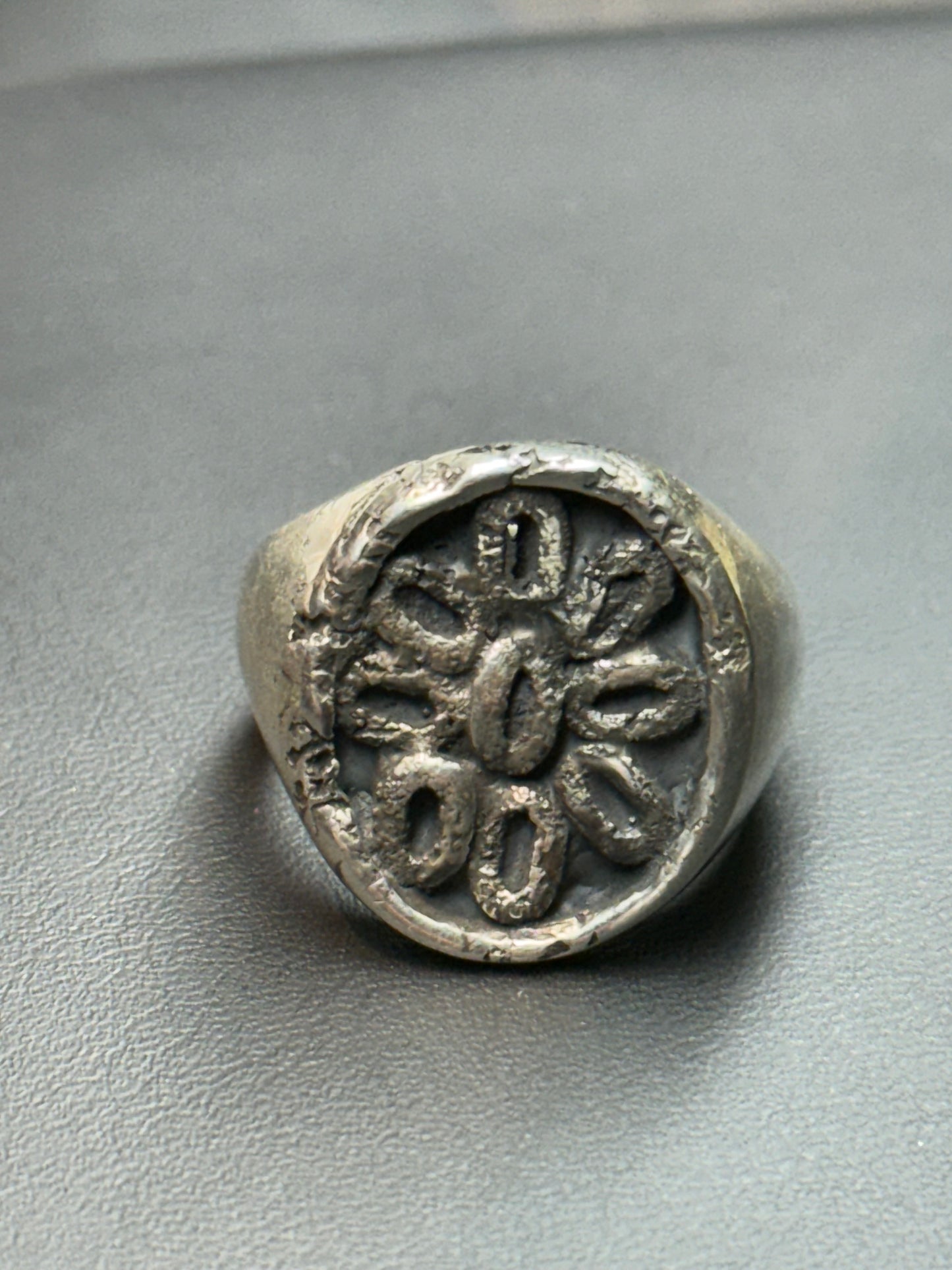 Anillo Naufragio