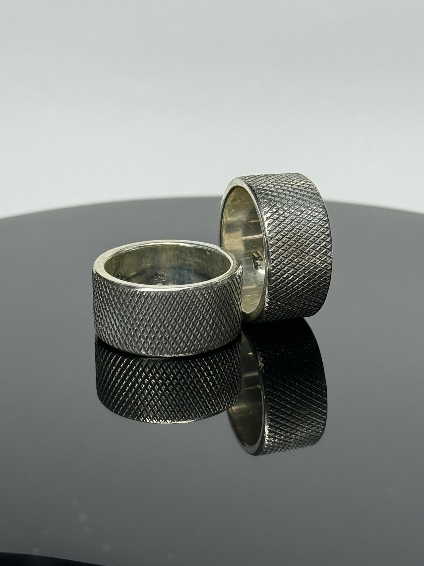 Anillos Moleteados