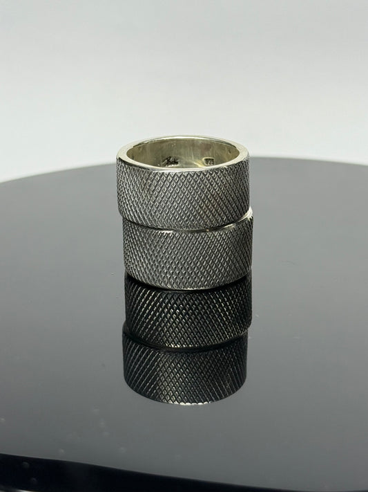 Anillos Moleteados