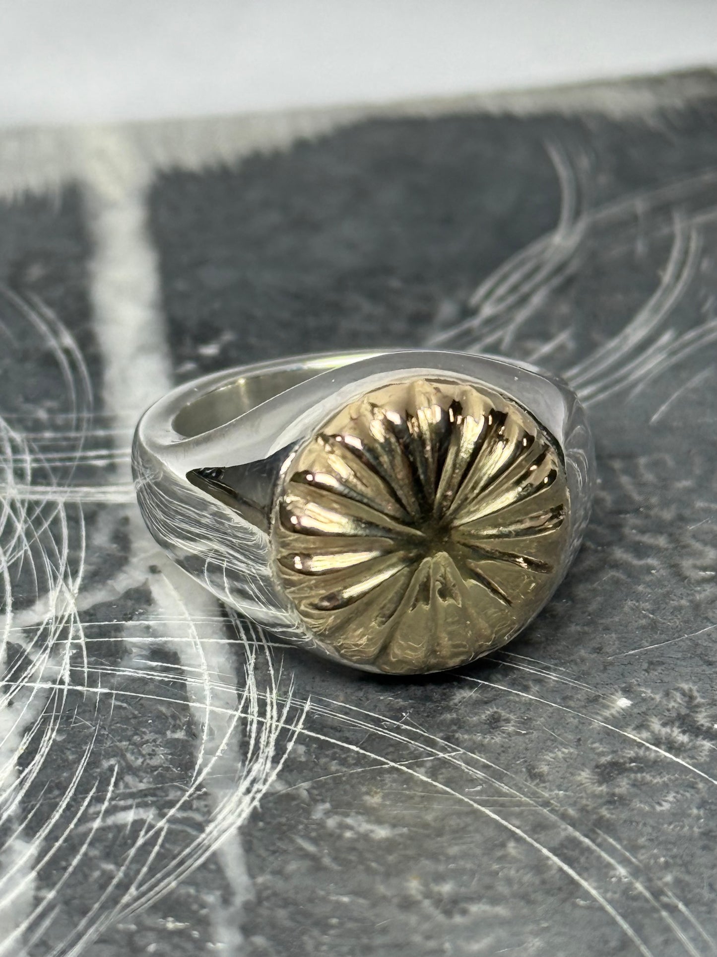 Anillo Concho de Oro